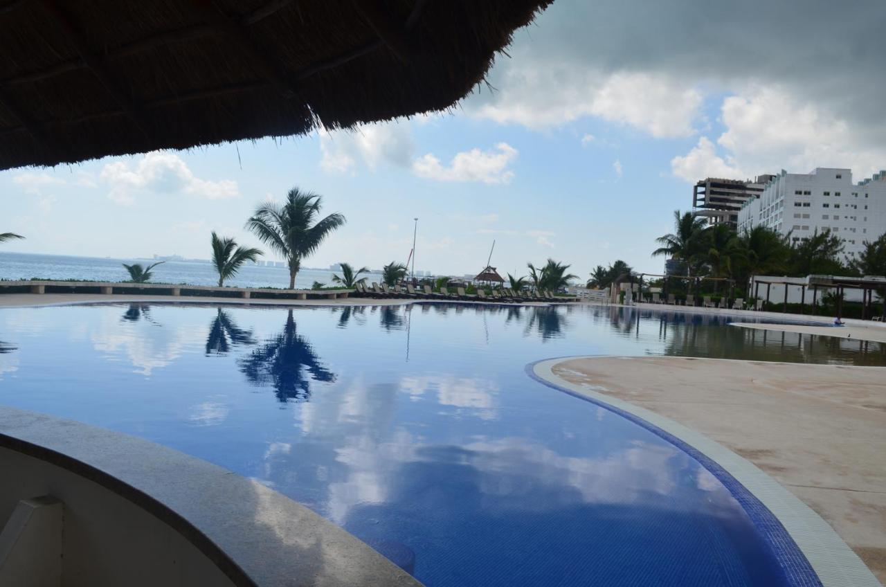 Tu Hogar Frente Al Mar Caribe, Vive Cancún Buitenkant foto